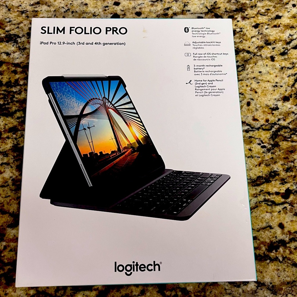 Logitech Slim Folio Pro